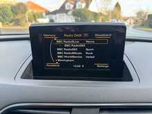 Audi Q3 TFSI CoD S line Edition 