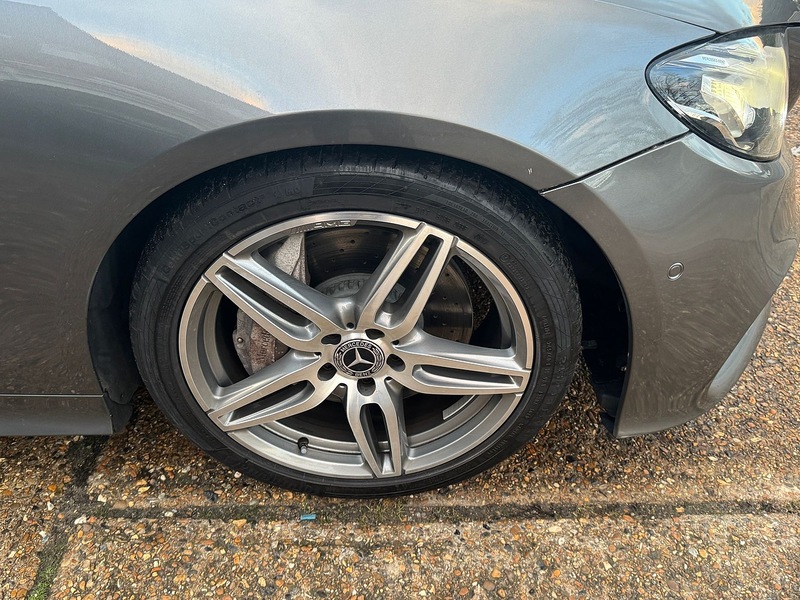 Mercedes-Benz 2.0 E300 AMG Line (Premium) Coupe 2dr Petrol G-Tronic+ Euro 6 (s/s) (245 ps)