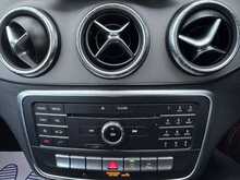 Mercedes-Benz CLA CLA180 Sport 