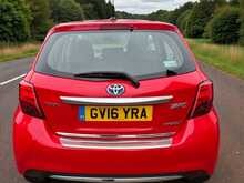 Toyota Yaris VVT-h Excel 