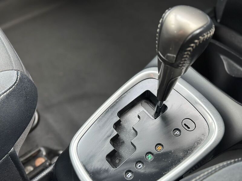 Toyota 1.5 VVT-h Excel Hatchback 5dr Petrol Hybrid E-CVT Euro 6 (15in Alloy) (101 ps)