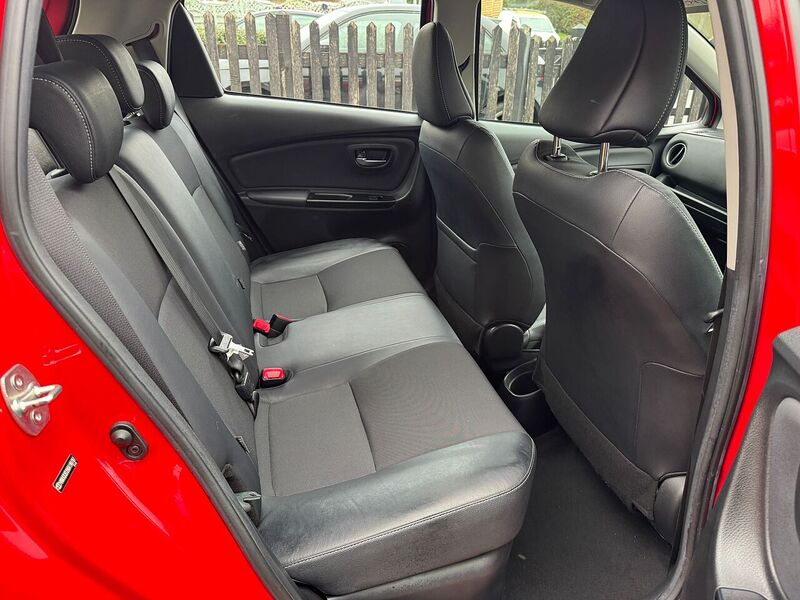 Toyota 1.5 VVT-h Excel Hatchback 5dr Petrol Hybrid E-CVT Euro 6 (15in Alloy) (101 ps)