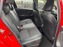 Toyota Yaris VVT-h Excel 