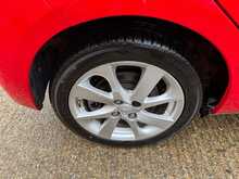 Toyota Yaris VVT-h Excel 