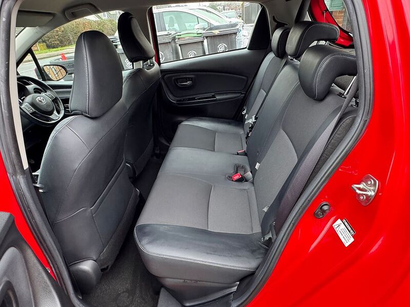 Toyota 1.5 VVT-h Excel Hatchback 5dr Petrol Hybrid E-CVT Euro 6 (15in Alloy) (101 ps)