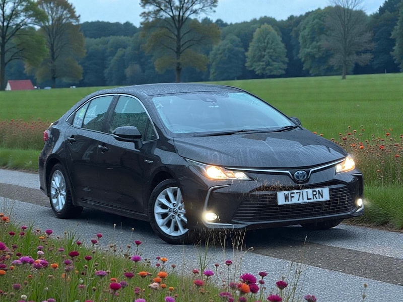 Toyota 1.8 VVT-h GPF Icon Saloon 4dr Petrol Hybrid CVT Euro 6 (s/s) (122 ps)