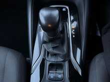 Toyota Corolla VVT-h Icon 