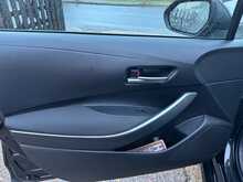 Toyota Corolla VVT-h Icon 