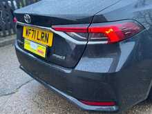 Toyota Corolla VVT-h Icon 