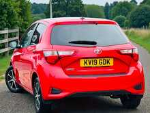 Toyota Yaris VVT-i Icon Tech 