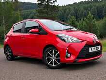 Toyota Yaris VVT-i Icon Tech 