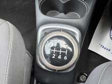 Toyota Yaris VVT-i Icon Tech 