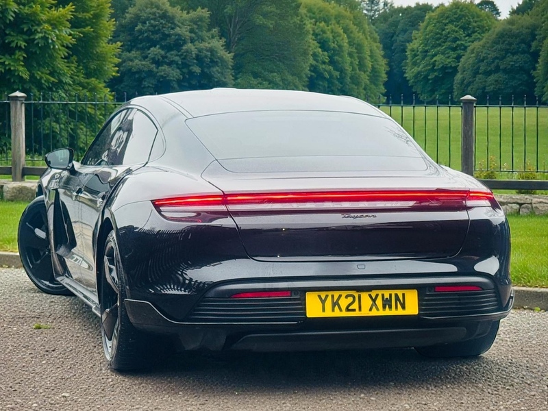 Porsche Performance Plus 93.4kWh Saloon 4dr Electric Auto RWD (476 ps)