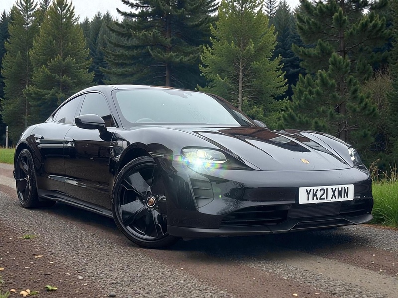 Porsche Performance Plus 93.4kWh Saloon 4dr Electric Auto RWD (476 ps)