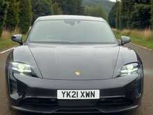 Porsche Taycan Performance Plus 