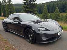 Porsche Taycan Performance Plus 