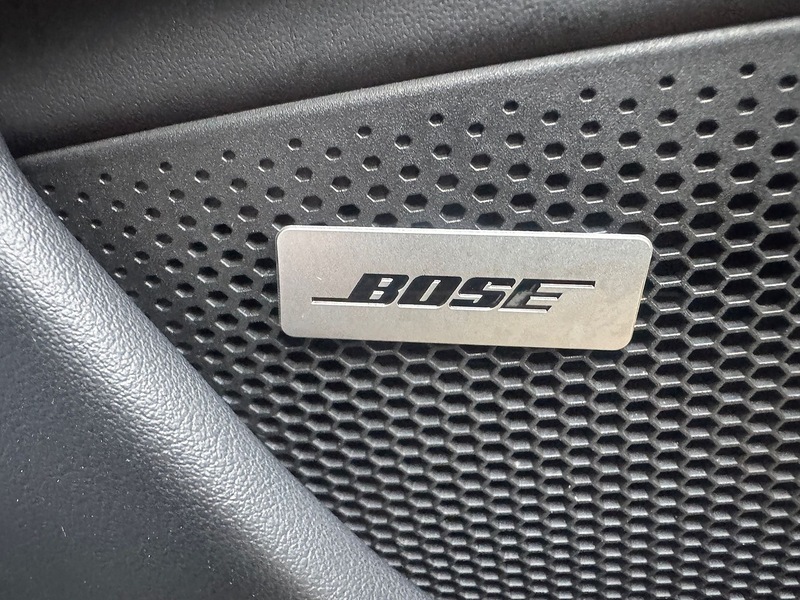 Porsche Performance Plus 93.4kWh Saloon 4dr Electric Auto RWD (476 ps)