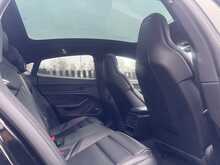 Porsche Taycan Performance Plus 