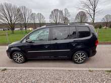 Volkswagen Touran Se Tsi Dsg 