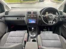 Volkswagen Touran Se Tsi Dsg 