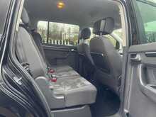 Volkswagen Touran Se Tsi Dsg 