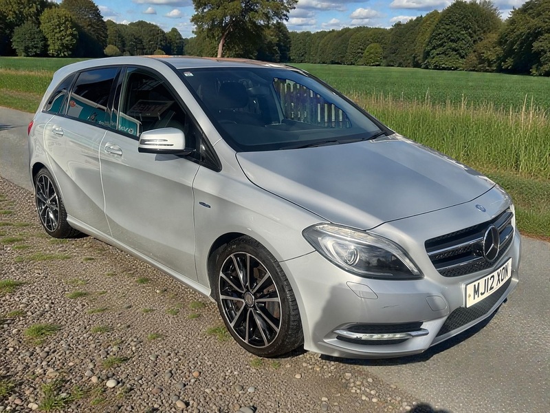 Mercedes-Benz 1.8 B180 CDI BlueEfficiency Sport MPV 5dr Diesel Manual Euro 5 (s/s) (109 ps)