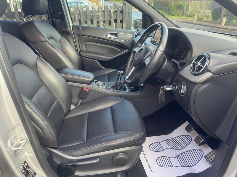 Mercedes-Benz 1.8 B180 CDI BlueEfficiency Sport MPV 5dr Diesel Manual Euro 5 (s/s) (109 ps)