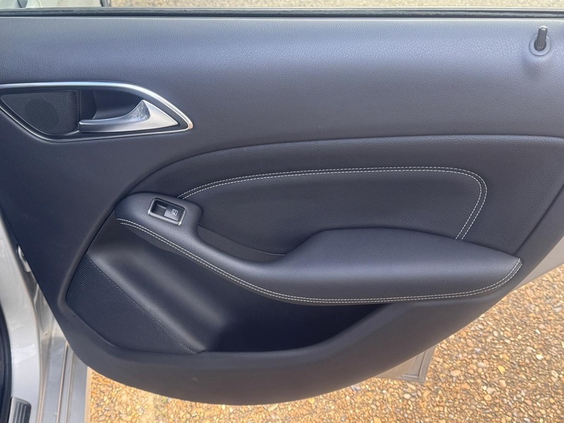 Mercedes-Benz 1.8 B180 CDI BlueEfficiency Sport MPV 5dr Diesel Manual Euro 5 (s/s) (109 ps)