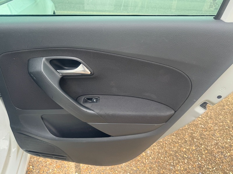 Volkswagen 1.2 TSI BlueMotion Tech Match Hatchback 5dr Petrol Manual Euro 6 (s/s) (90 ps)