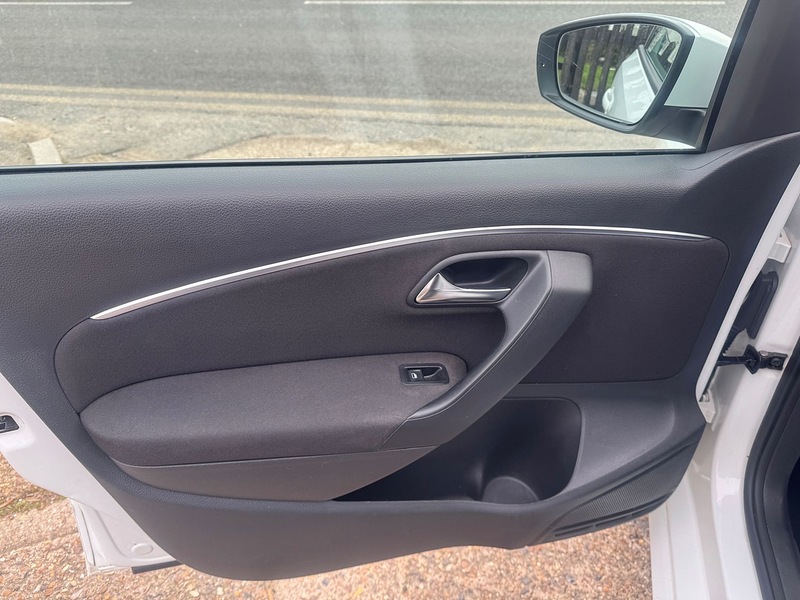 Volkswagen 1.2 TSI BlueMotion Tech Match Hatchback 5dr Petrol Manual Euro 6 (s/s) (90 ps)