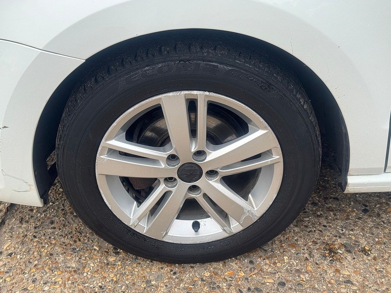 Volkswagen 1.2 TSI BlueMotion Tech Match Hatchback 5dr Petrol Manual Euro 6 (s/s) (90 ps)