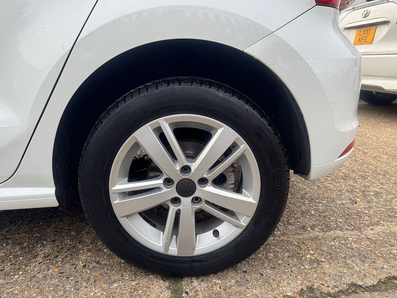 Volkswagen 1.2 TSI BlueMotion Tech Match Hatchback 5dr Petrol Manual Euro 6 (s/s) (90 ps)