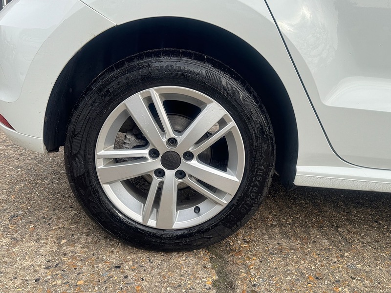 Volkswagen 1.2 TSI BlueMotion Tech Match Hatchback 5dr Petrol Manual Euro 6 (s/s) (90 ps)