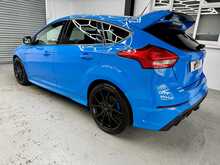 2016 Ford Focus RS 5dr – The Ultimate Hot Hatch
