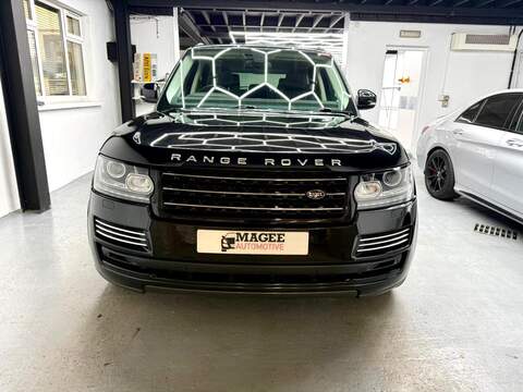 4.4 SD V8 Vogue SE SUV 5dr Diesel Auto 4WD Euro 5 (339 ps)