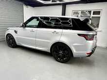 Land Rover Range Rover Sport 3.0 SD V6 HSE Dynamic SUV 5dr Diesel Auto 4WD Euro 6 (s/s) (306 ps) 