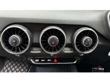 Audi TT 2.0 TFSI 40 Black Edition Coupe 3dr Petrol S Tronic Euro 6 (s/s) (197 ps) 