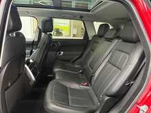 Land Rover Range Rover Sport 3.0 SD V6 HSE SUV 5dr Diesel Auto 4WD Euro 6 (s/s) (306 ps) 
