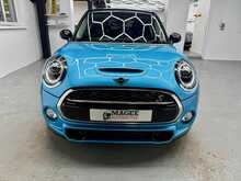 MINI Hatch 2.0 Cooper S Hatchback 5dr Petrol Steptronic Euro 