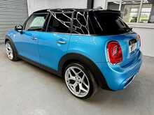MINI Hatch 2.0 Cooper S Hatchback 5dr Petrol Steptronic Euro 
