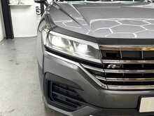 2018 Volkswagen Touareg 3.0 V6 TDI R-Line 286bhp