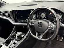 2018 Volkswagen Touareg 3.0 V6 TDI R-Line 286bhp
