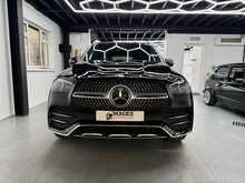 2019 Mercedes-Benz GLE 300d AMG Line Premium 9G-Tronic