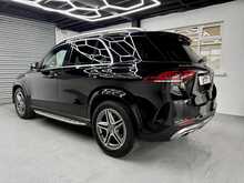 2019 Mercedes-Benz GLE 300d AMG Line Premium 9G-Tronic