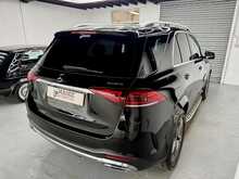 2019 Mercedes-Benz GLE 300d AMG Line Premium 9G-Tronic