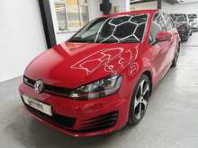 Volkswagen Golf 2.0 TSI BlueMotion Tech GTI Hatchback 5dr Petrol DSG Euro 6 (s/s) (220 ps) 