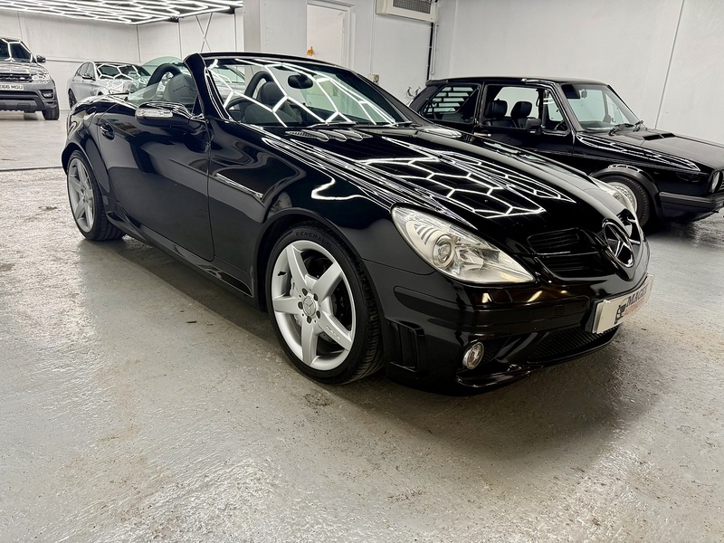 2005 mercedes -benz slk 5.4 slk55 amg convertible 2dr petrol 7g-tronic (288 g/km, 360 bhp) 12 month warranty 2005 62,000 mls 5.4 automatic... photo