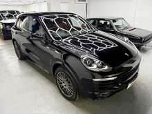 2018 Porsche Cayenne 3.0 V6 Diesel S Platinum Edition
