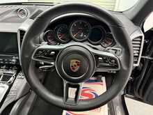 2018 Porsche Cayenne 3.0 V6 Diesel S Platinum Edition