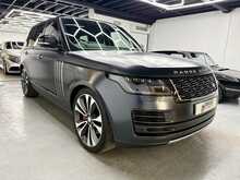 Range Rover 5.0 P565 V8 SV Autobiography Dynamic